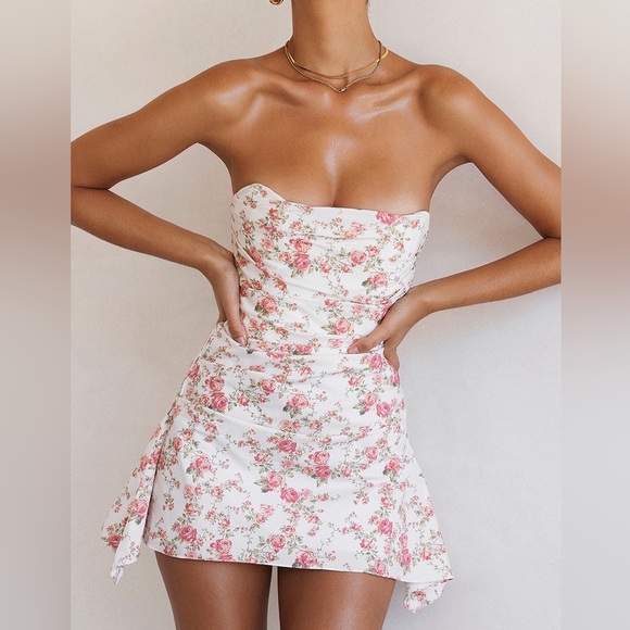 House of cb JASMINE ROSE PRINT DRAPED CORSET DRESS - Picture 3 of 5